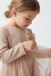 Iga beige tulle dress – bow at the chest and long-sleeved knitted top, side close-up
