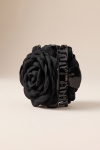 Black rose hair claw clip – side view of the teeth and spring